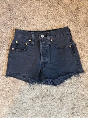 Levi’s Black High-Rise Frayed Hem Denim Shorts